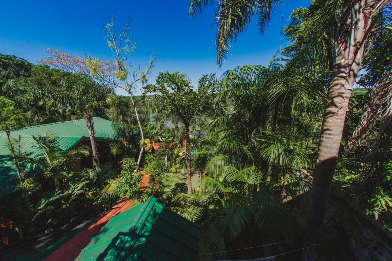 Cabanas Riberas Del Parana 푸에르토이과수 외부 사진