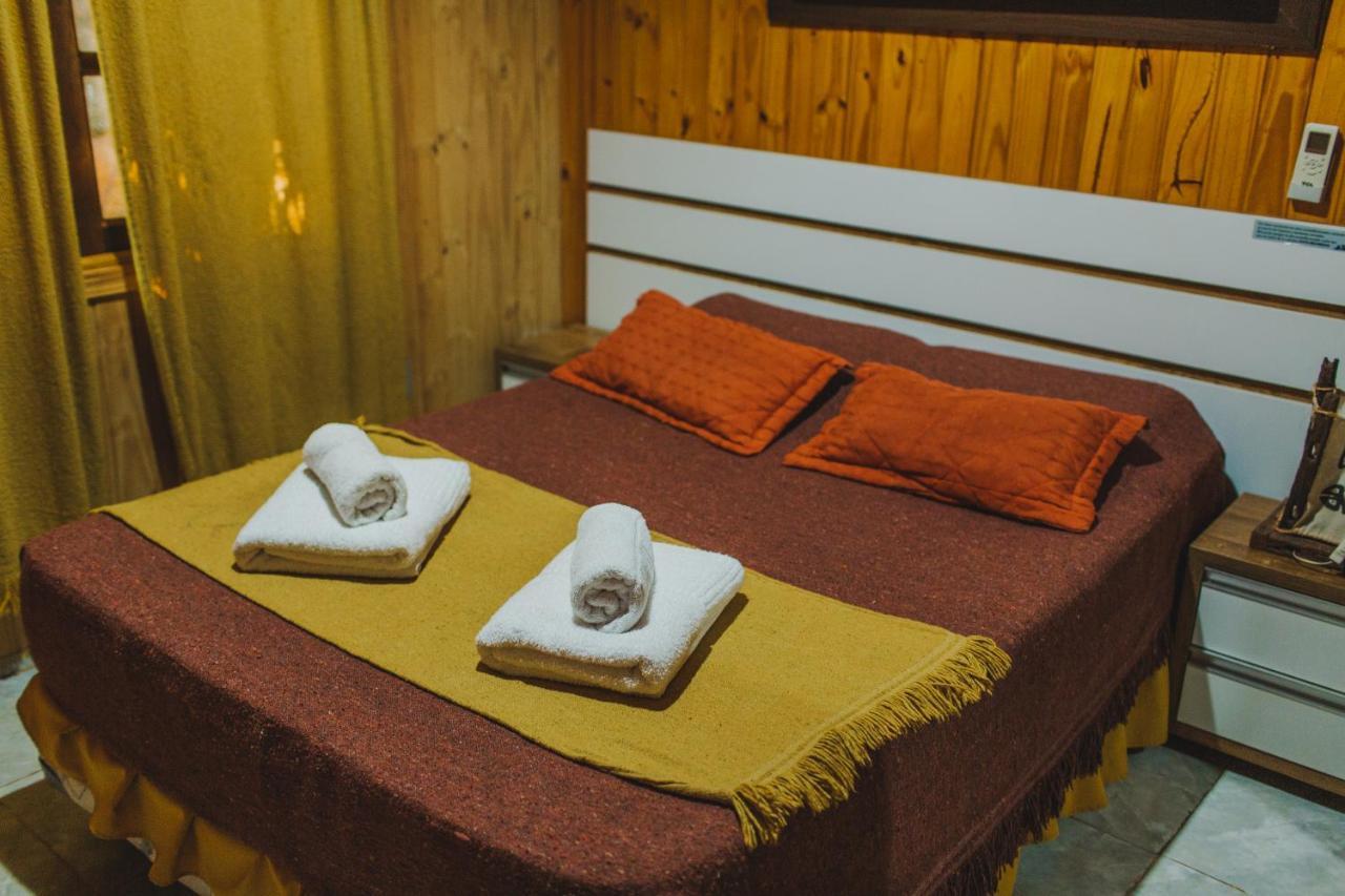 Cabanas Riberas Del Parana 푸에르토이과수 외부 사진