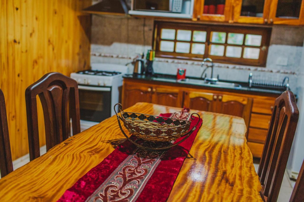 Cabanas Riberas Del Parana 푸에르토이과수 외부 사진